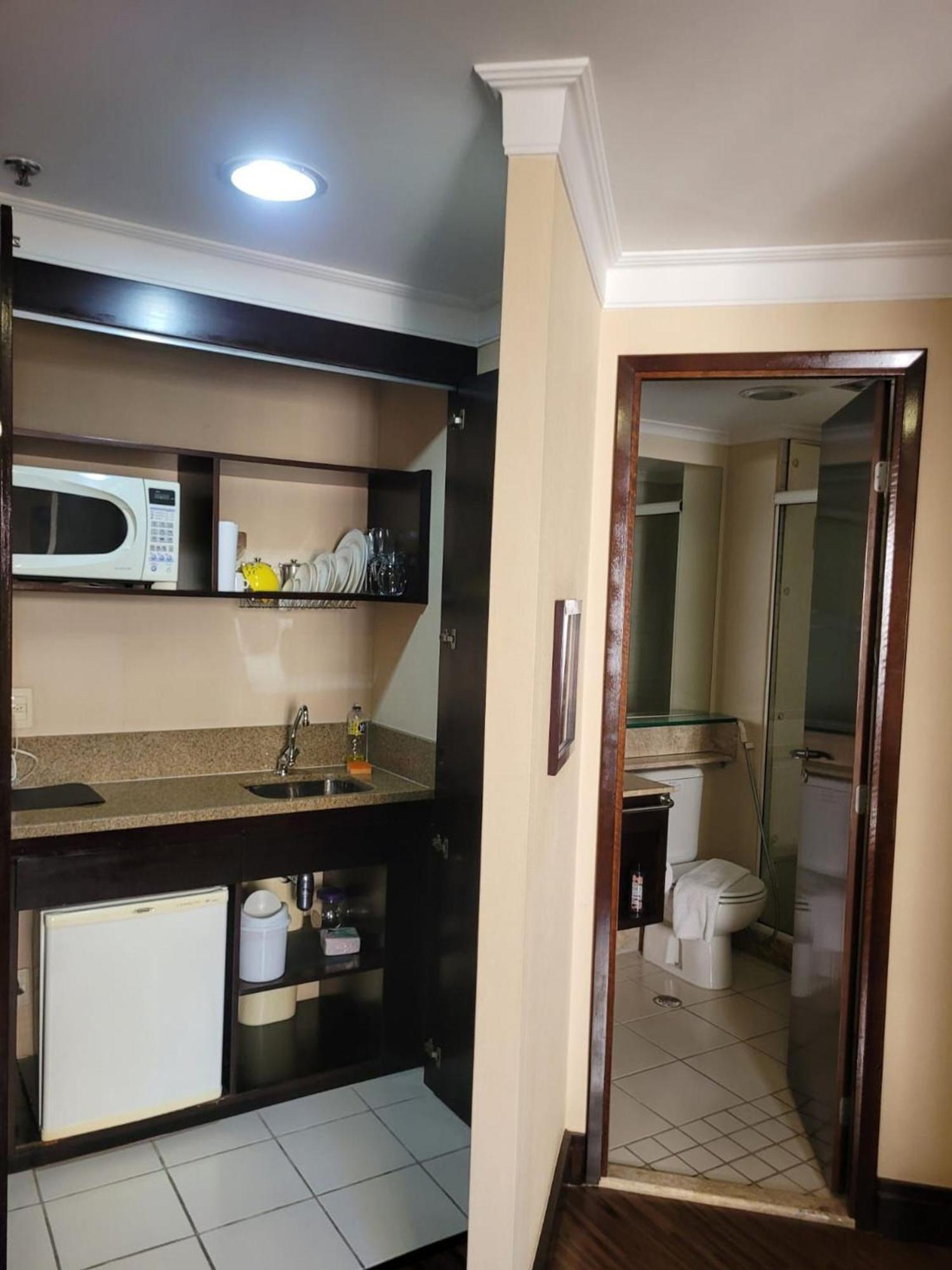 Elegant Flat Internacional Plaza-garagem E Piscina * São Paulo